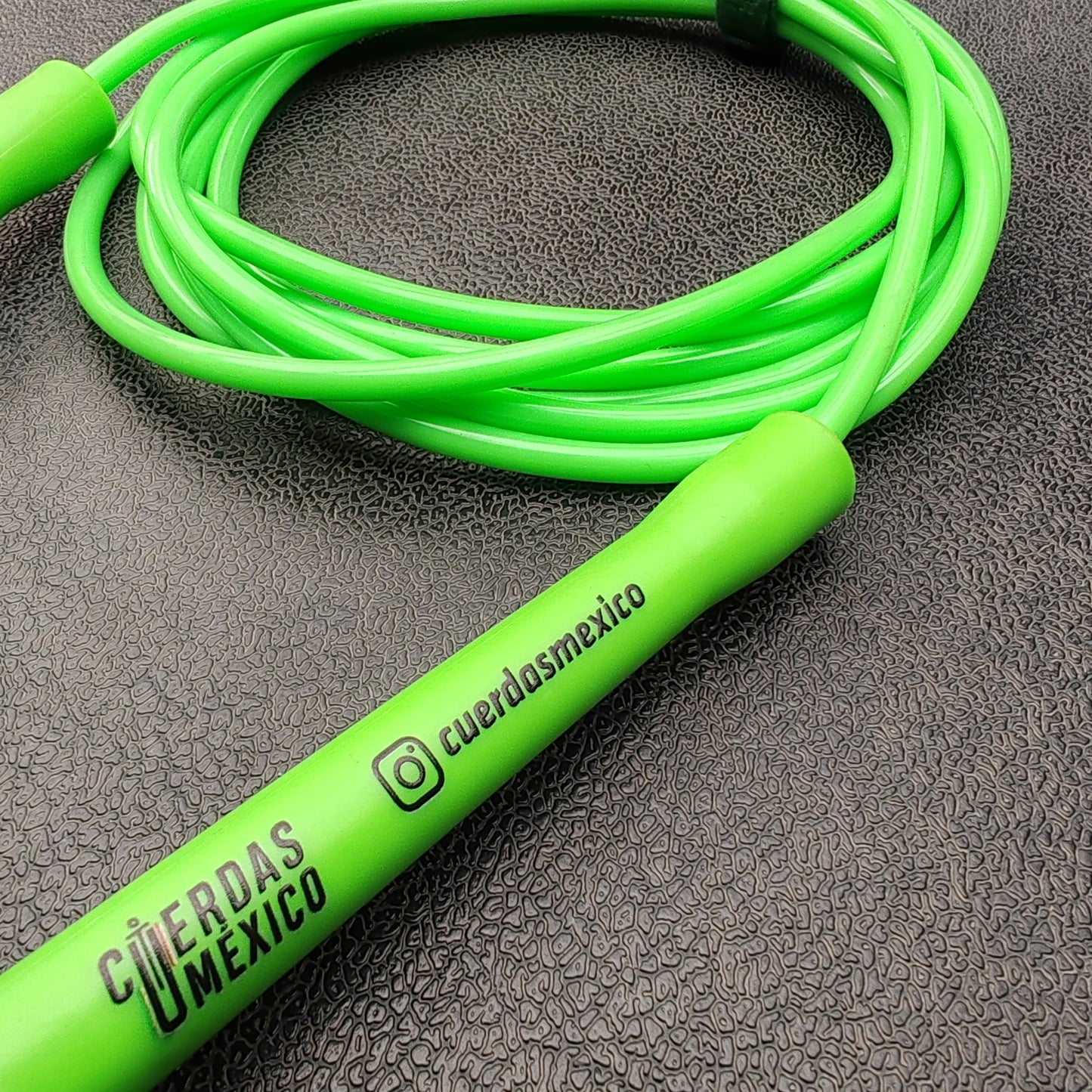 Cuerda para saltar de PVC - Verde Neón