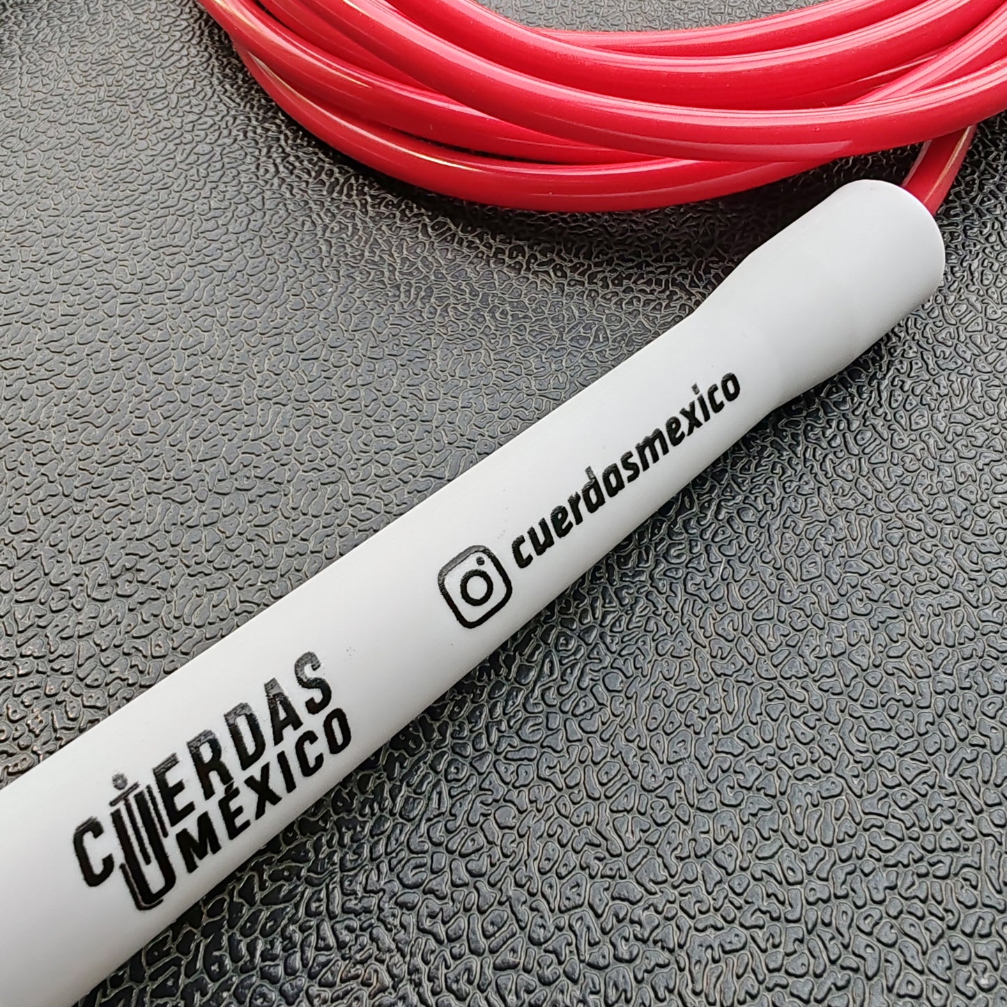 Cuerda para saltar de PVC - Roja