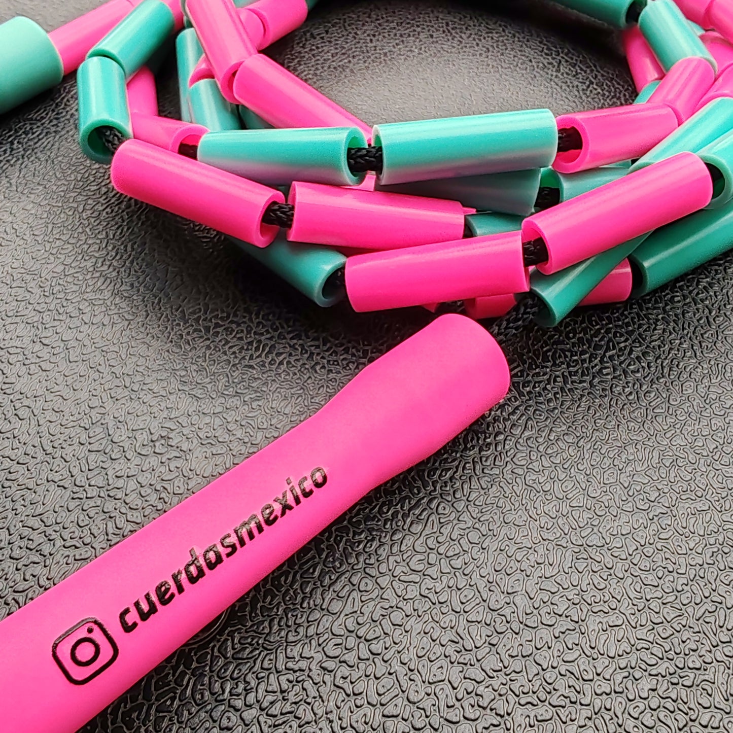 Cuerda para saltar Segmentada - Rosa con Turquesa (Multicolor)