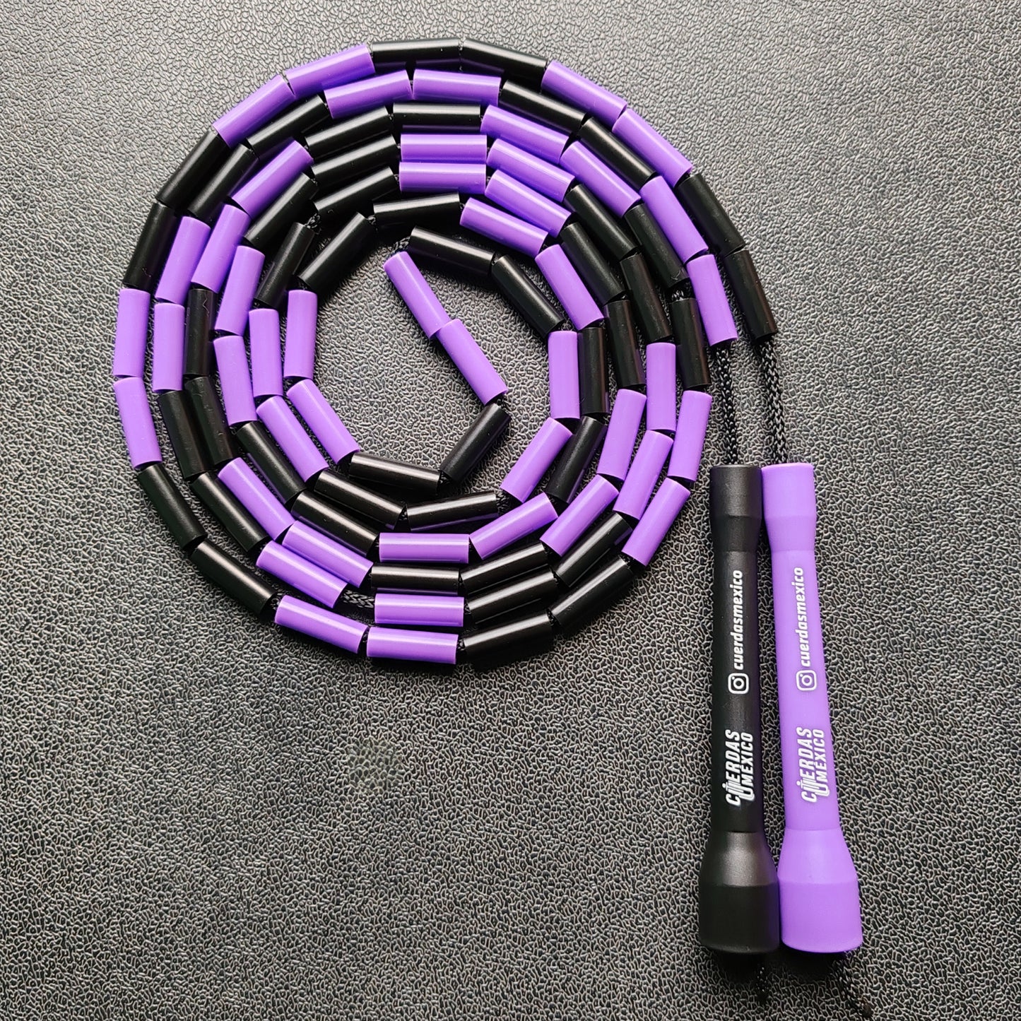 Cuerda para saltar Segmentada - Morado con Negro (Multicolor)